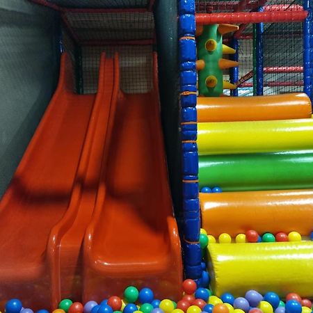 Hostel Caferazy Poprad Bagian luar foto